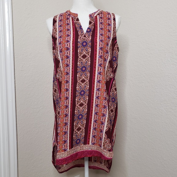 Label Rachel Roy Tops - Label Rachel Roy Boho V Neck Hi-Lo Tunic Tank Top